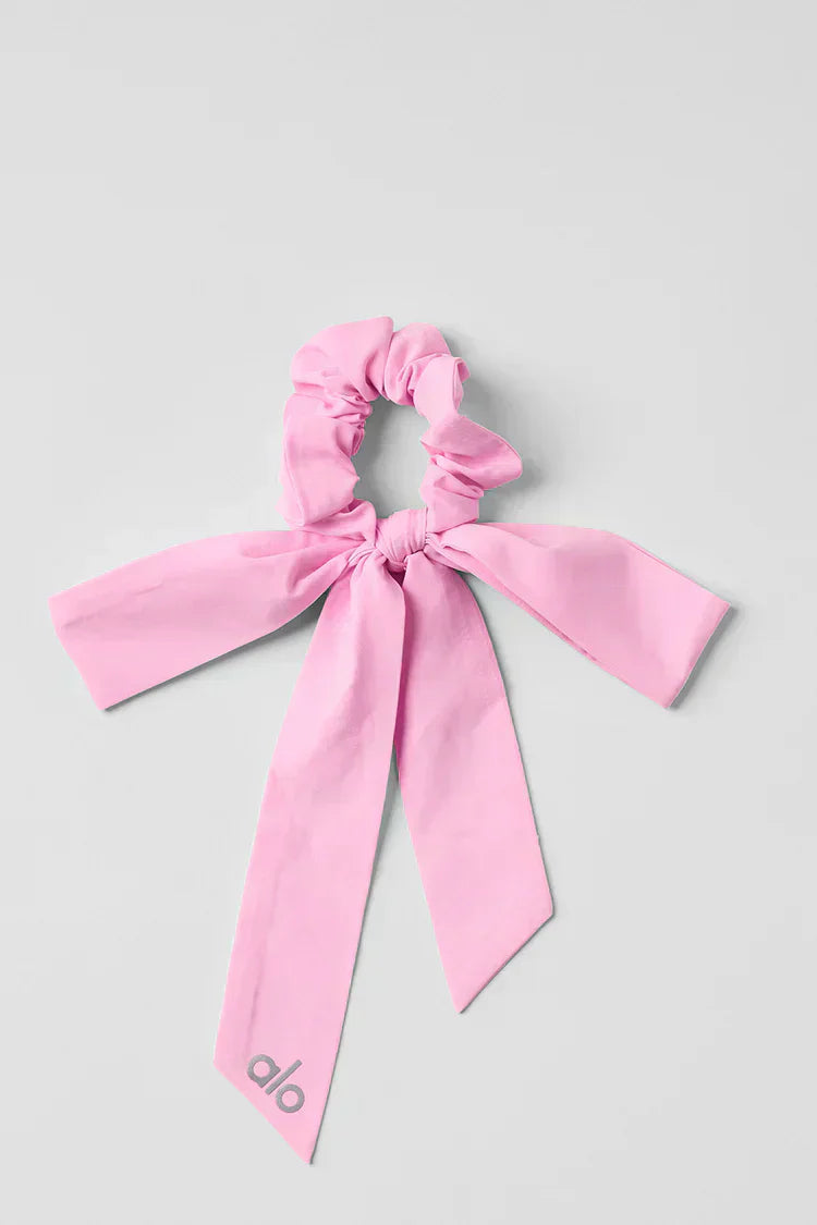 Love Knots Tie Scrunchie Sweet Pink
